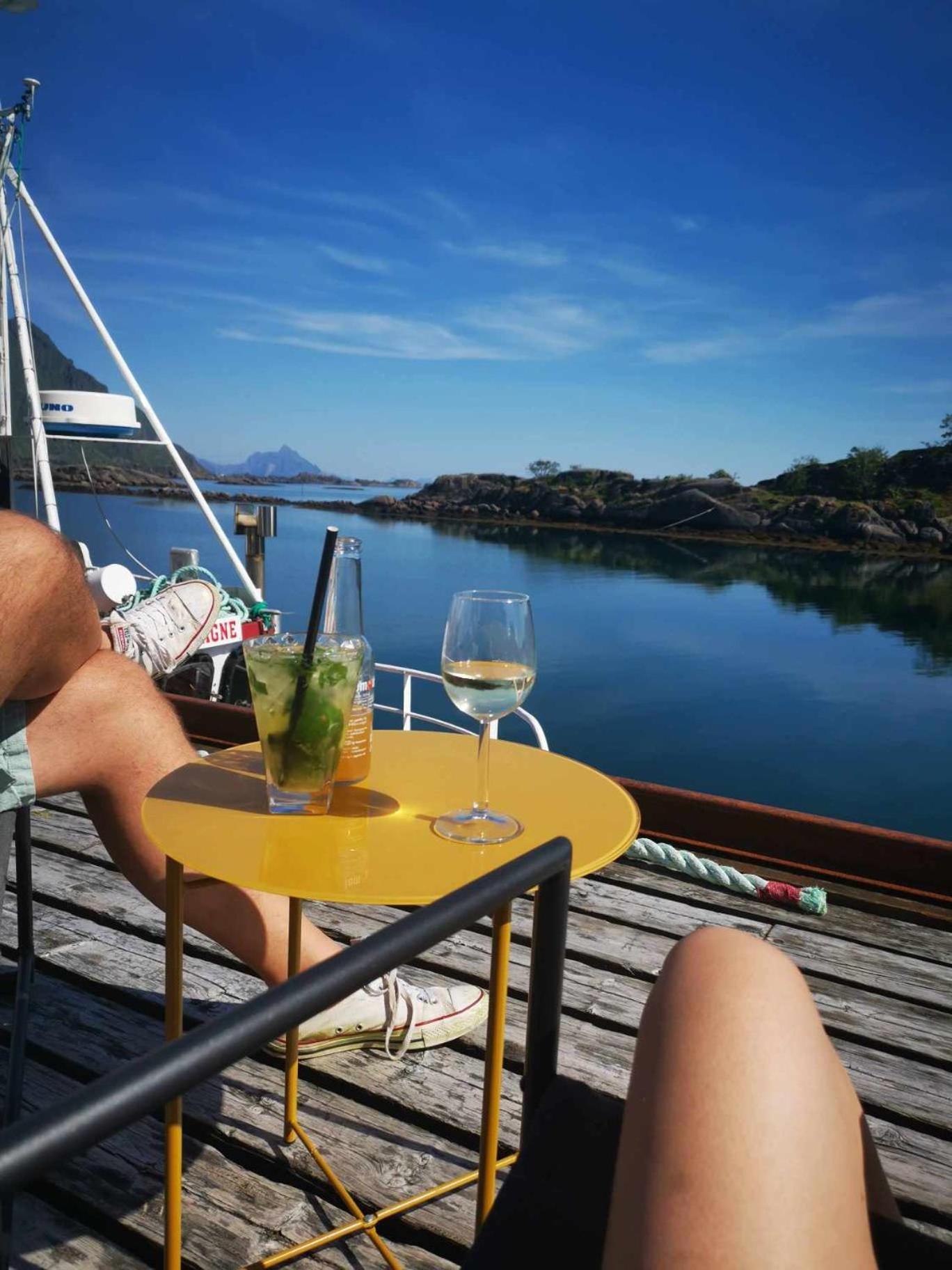 Kaikanten Rorbuer Sennesvik ภายนอก รูปภาพ